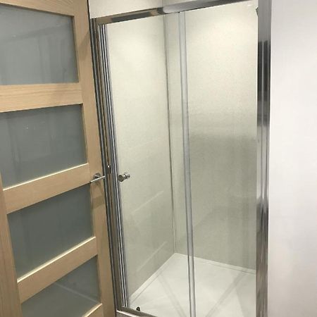 Sunset Studio Apartments Аберерън Екстериор снимка